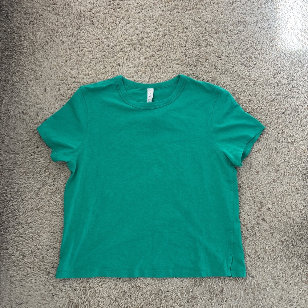 lululemon athletica Vibrant Green Short Sleeve Tee